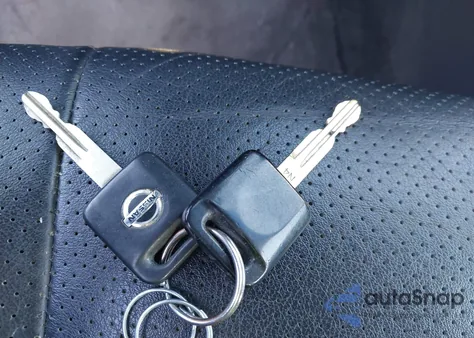 2005 Nissan Altima 2.5 S from USA, damaged, VIN 1N4AL11E45C276267